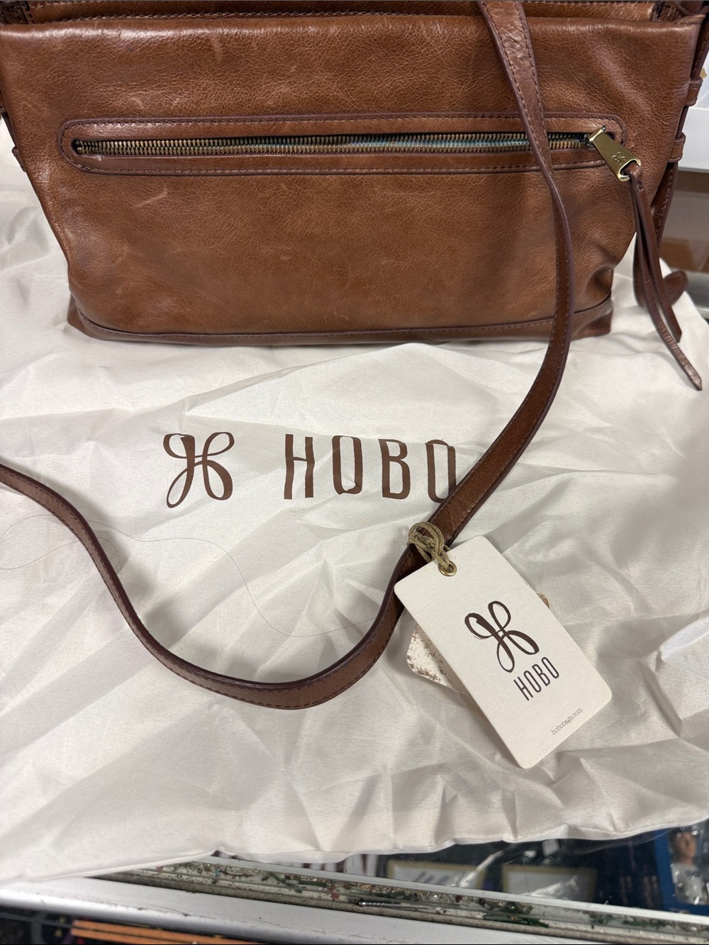 HOBO Cognac Brown Leather Shoulder / Crossbody Hobo Bag - Picture 4 of 5